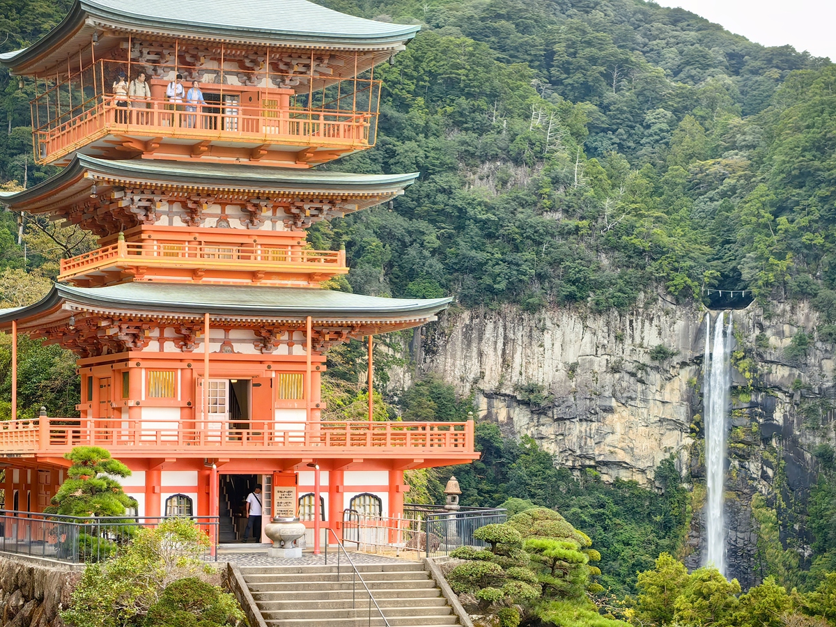 那智山瀑布與三重塔